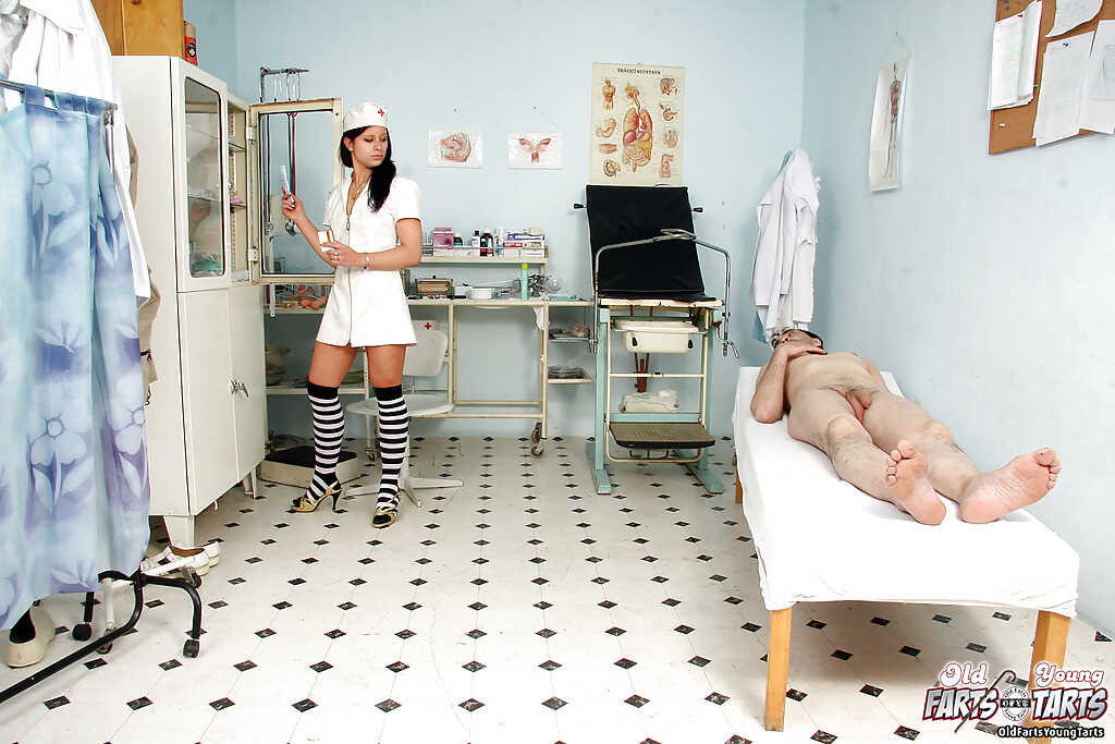 Luscious Lussy Kirschner's Sensual Handjob for the Sexy Doctor's Patient - Lussy Kirschner