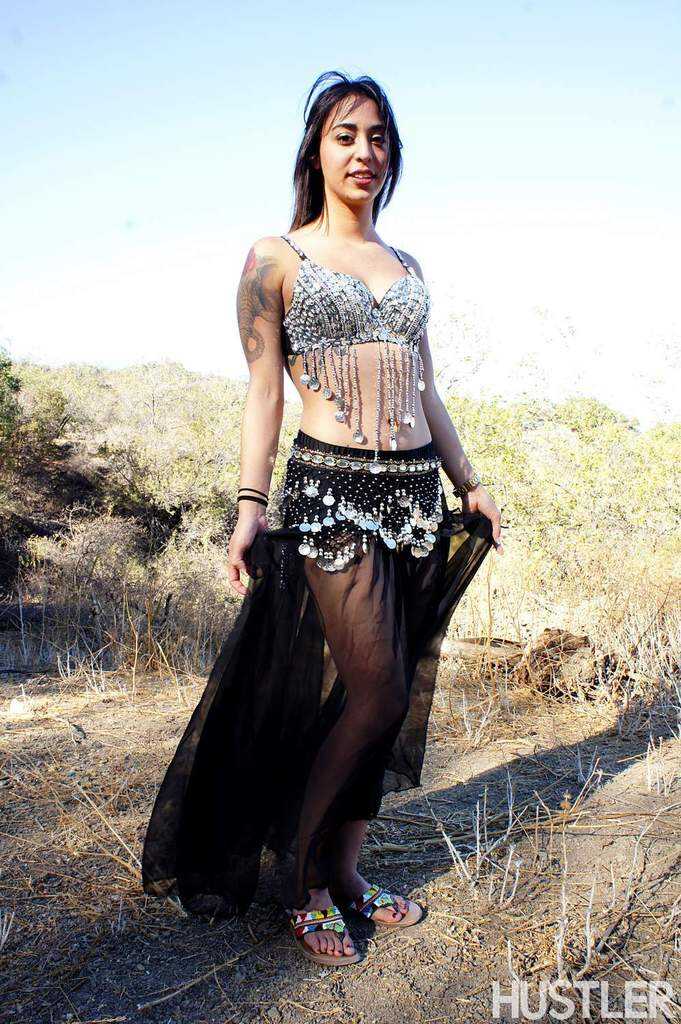 Tattooed Gypsy Girl Penelope Stone Strips Off in the Countryside  Muslim Big Tits Nipples Hijab Pierced Nipples Busty Brun...