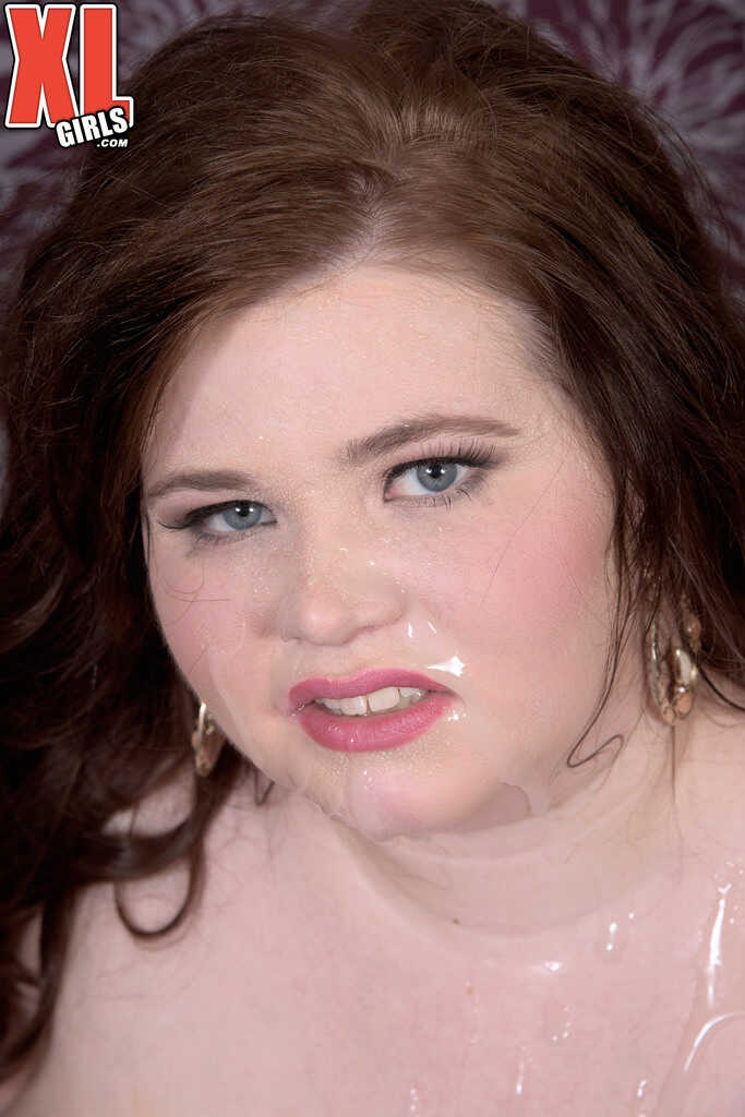 BBW bitch Savana Blue enjoys having a big cock between her boobs and in pussy, while sucking on her big fat titties! - Sav...