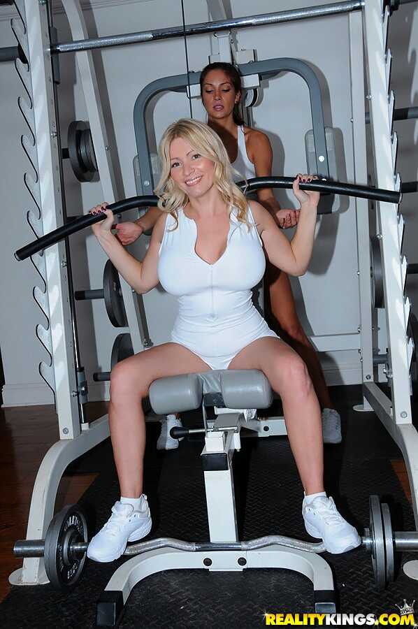 Sporty Milf Sucking and Riding Cock in the Gym   Momma Knows How to Use Her Big Boobs for Fitness Fucks - Ingrid Swenson, ...