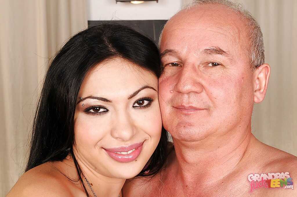 Teen hottie Samy Omidee gets her tight ass nailed and creampied by an oldman while dripping wet pussy with a pussy full of...