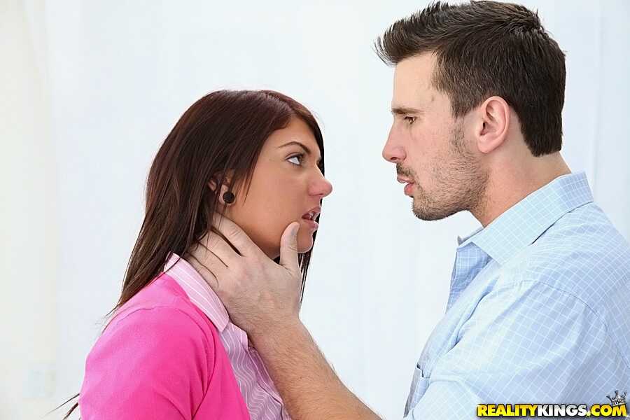 Cassandra Nix's Cumshot Facial After Hardcore Ass Fucking with Hairy Latina Pussy and Pornstar Hands - Cassandra Nix