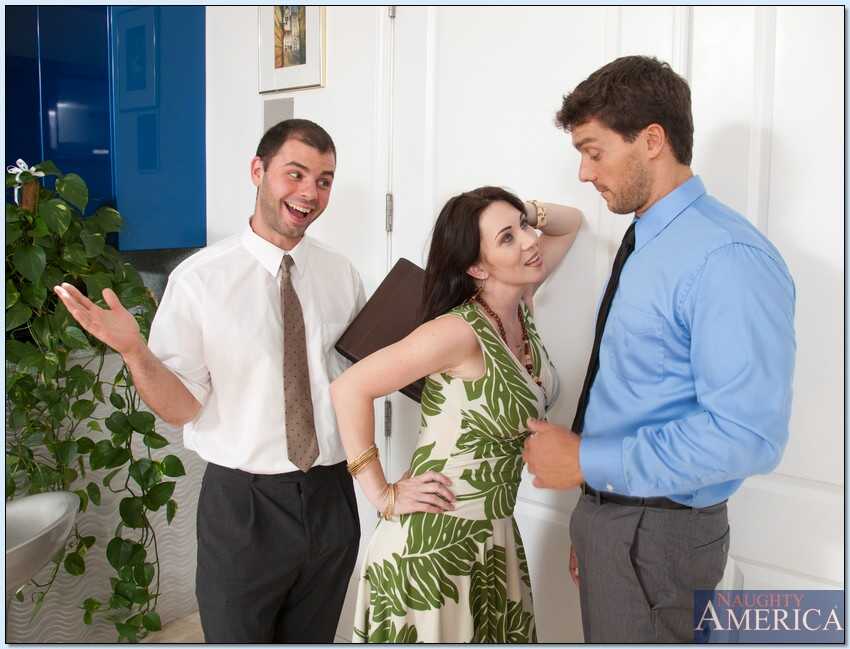 Real Crazy Milf Boobs Groupie Sex with Alia Janine - Alia Janine, Ralph Long, Ramon Nomar, RayVeness