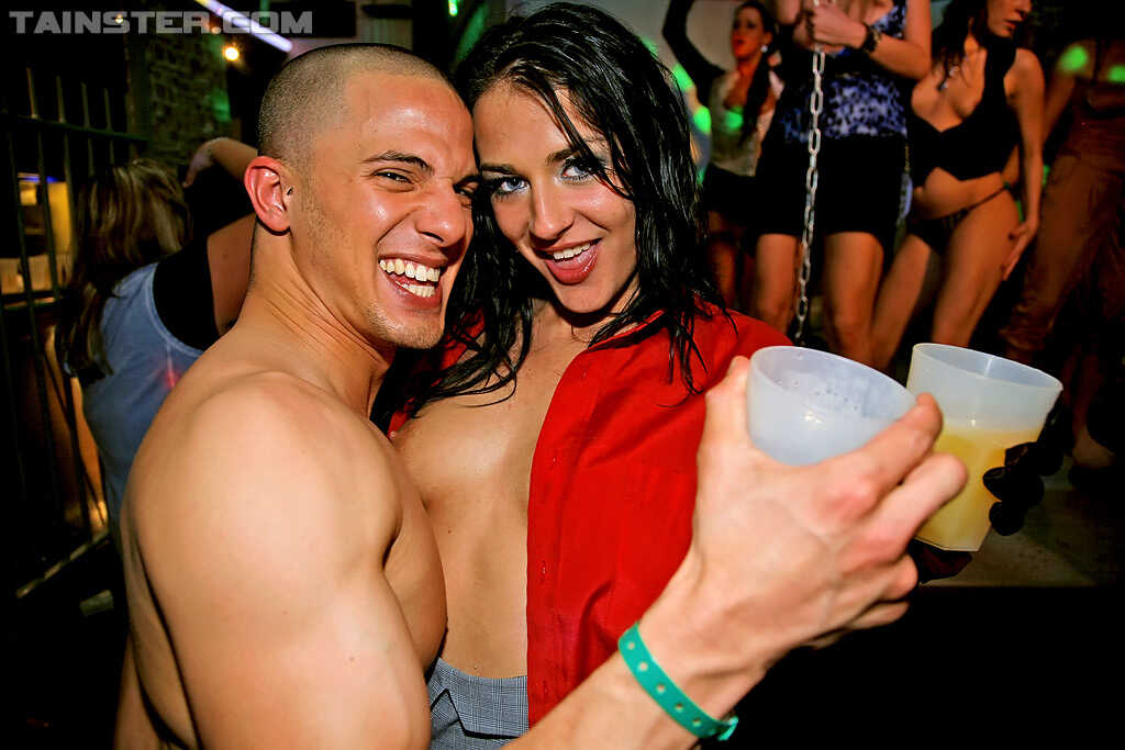 Drunk and Dirty: Lascivious vixens with Big Tits blowjob in the Club or  Rough and Hardcore: The Drunk Party at the Club w...