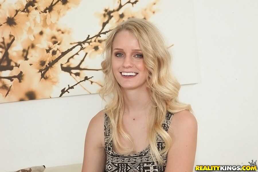 Hot Ass Blonde Megan Brown Reveals Her Pink Pussy In High Heels - Megan Brown