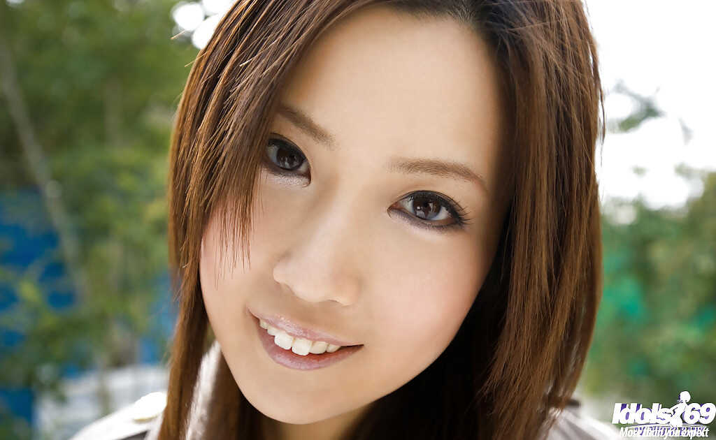 Petite Asian Sensation Haruka Yagami Takes Off Her Clothes for Your Pleasure - Haruka Yagami