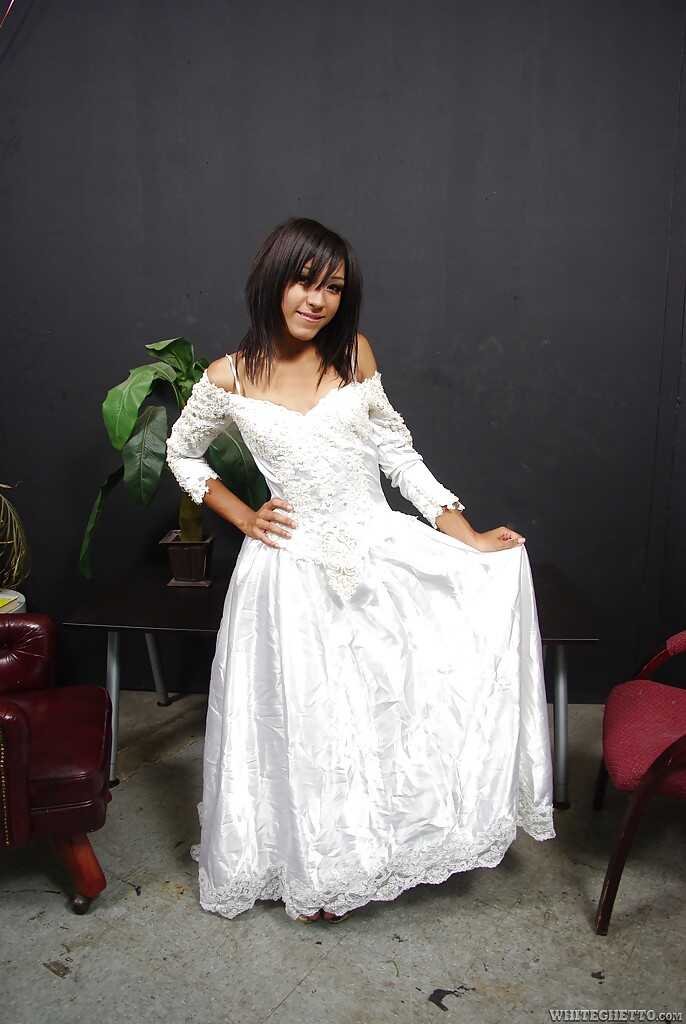 Nasty Bride on High Heels Tess Morgan Strips Down and Spreads Her Legs for the Sexiest Wedding Night Ever - Tess Morgan
