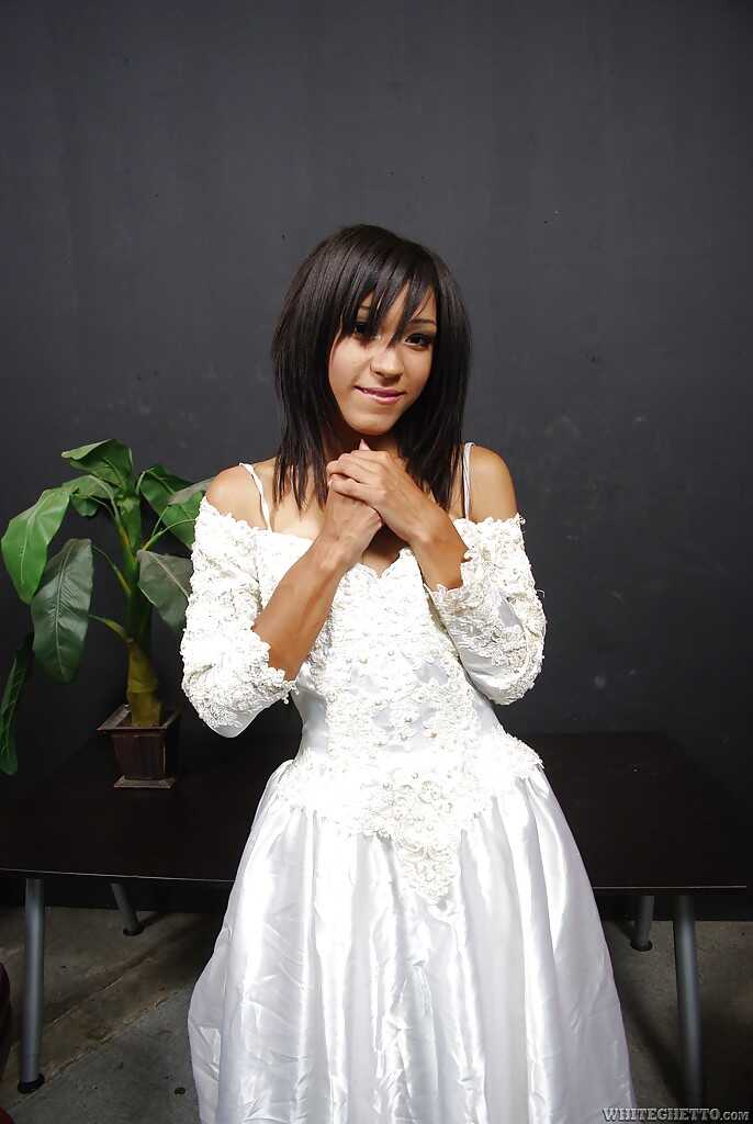 Nasty Bride on High Heels Tess Morgan Strips Down and Spreads Her Legs for the Sexiest Wedding Night Ever - Tess Morgan