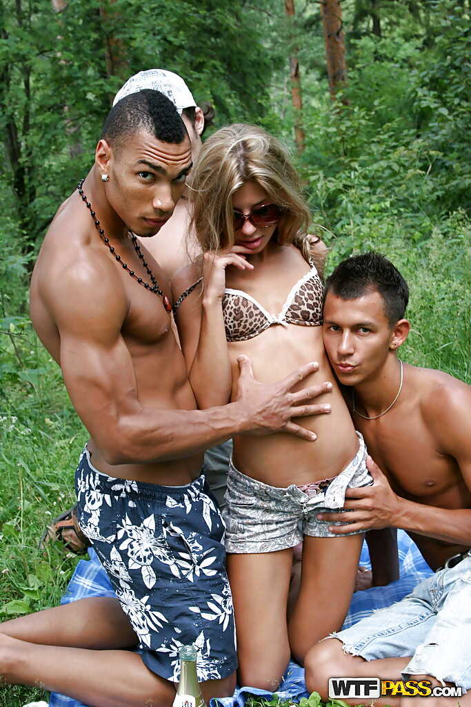 Outdoorsy Ioana Gets Blown and Filled by Three Guys in a Garden of Eden