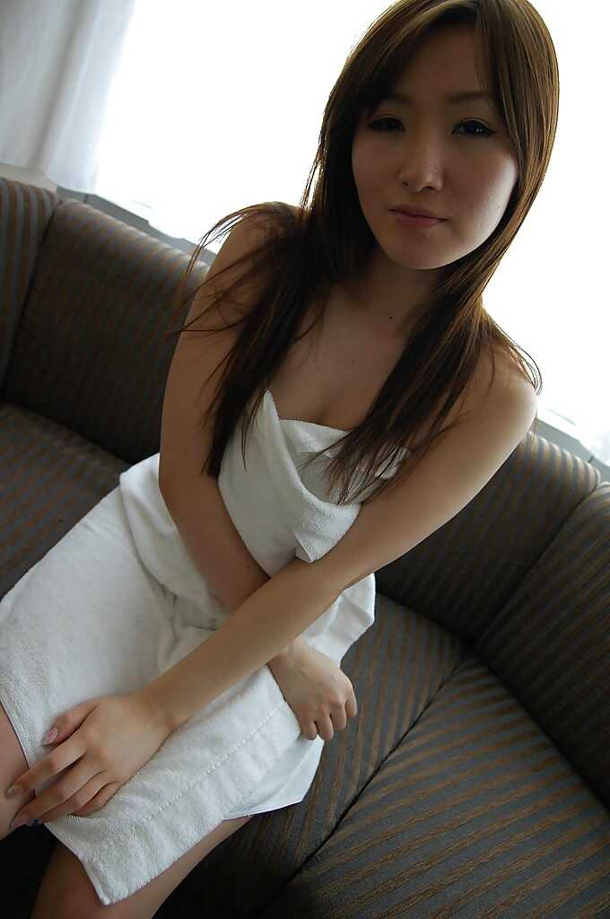 Shiho Kitahara: The Sexual Exploration of a Japanese Vixen - Shiho Kitahara
