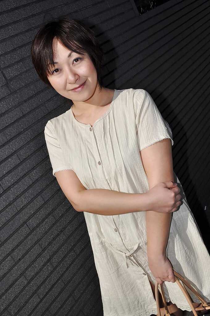 Chubby asian MILF Masae Shimatani playing with her hairy nipples and pussy - Masae Shimatani