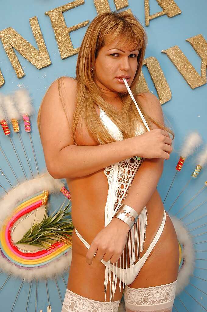 Tgirls Veronica Ferra, Valeria Reis and Andressa Vargas strip and pose their taut bodies for a black shemale with a big co...