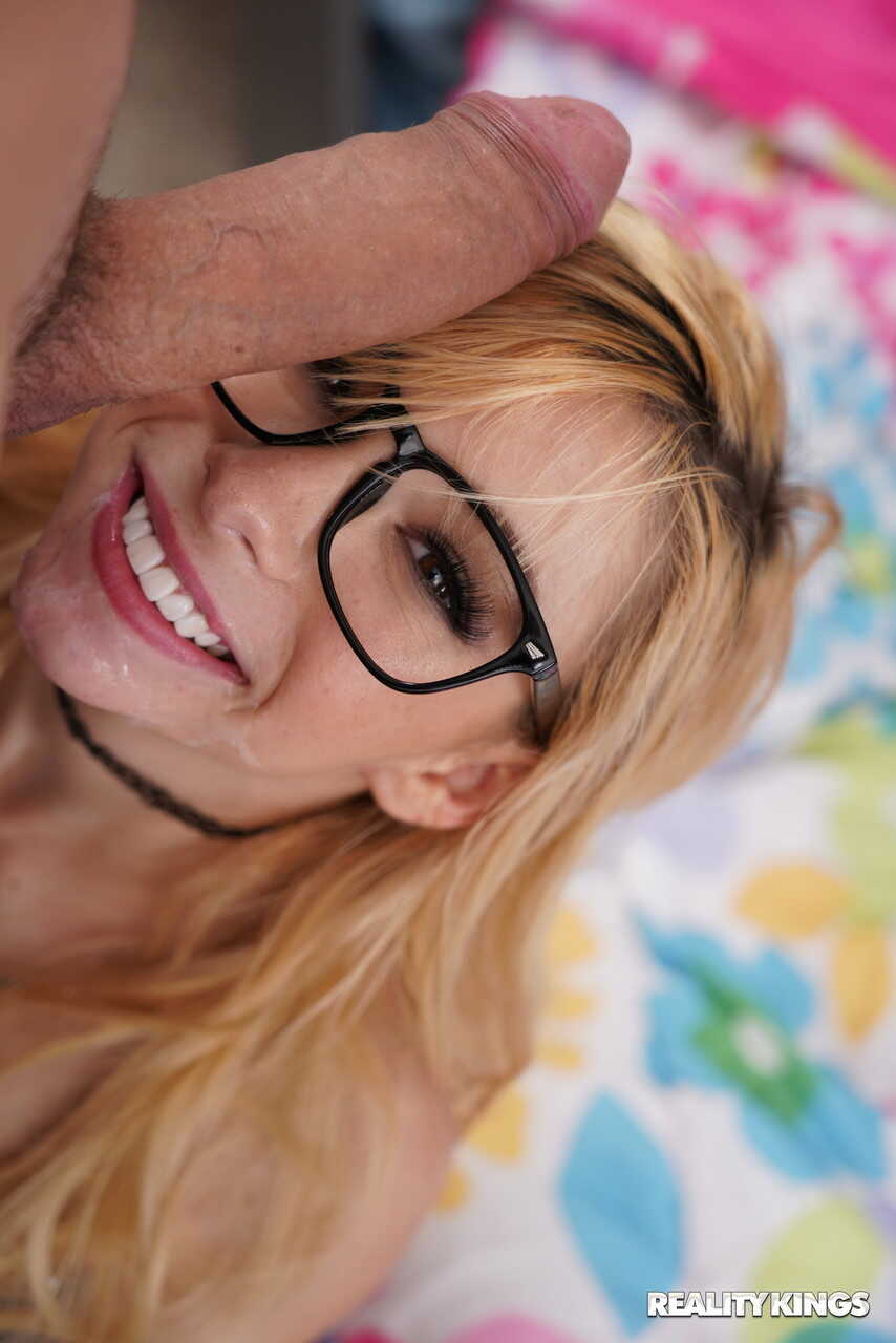 Teens Love Huge Cocks J Mac and Kenzie Reeves Glasses Facials