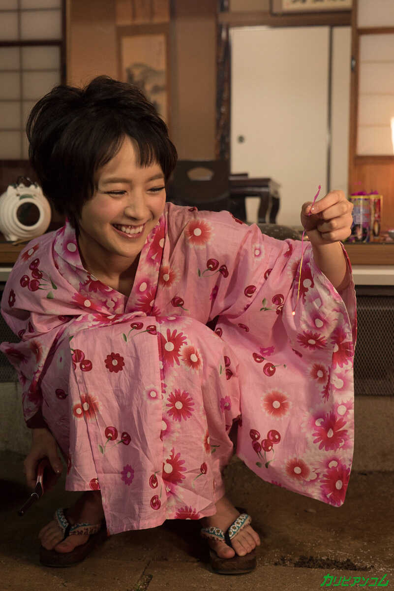 Mari Haneda's Asian Wife Cutie Gets Double-Penetrated By Two Stallions! - Mari Haneda