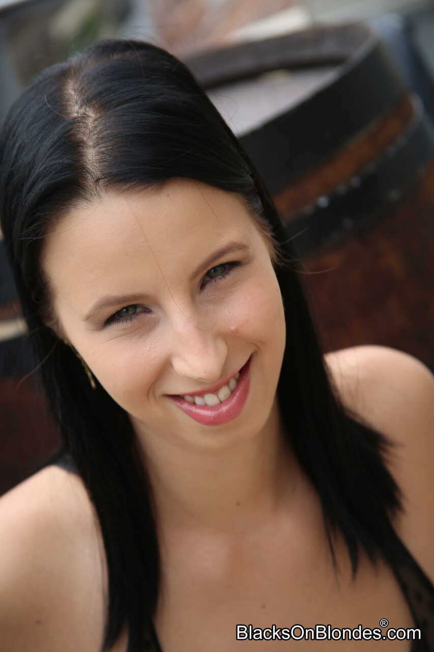 Chrissy's Jaw-Dropping Blowjob Turns into a Raunchy Interracial Threesome with Jon Jon's Black Monster Cock - Ch...
