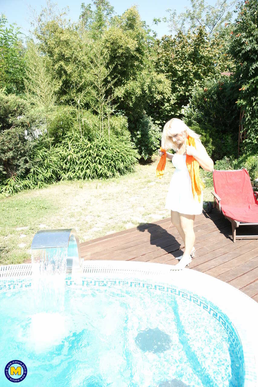 Yazmine's European Mature Poolside Orgasm Saggy Tits and Arousing Outdoor Ass Spread - Yazmine