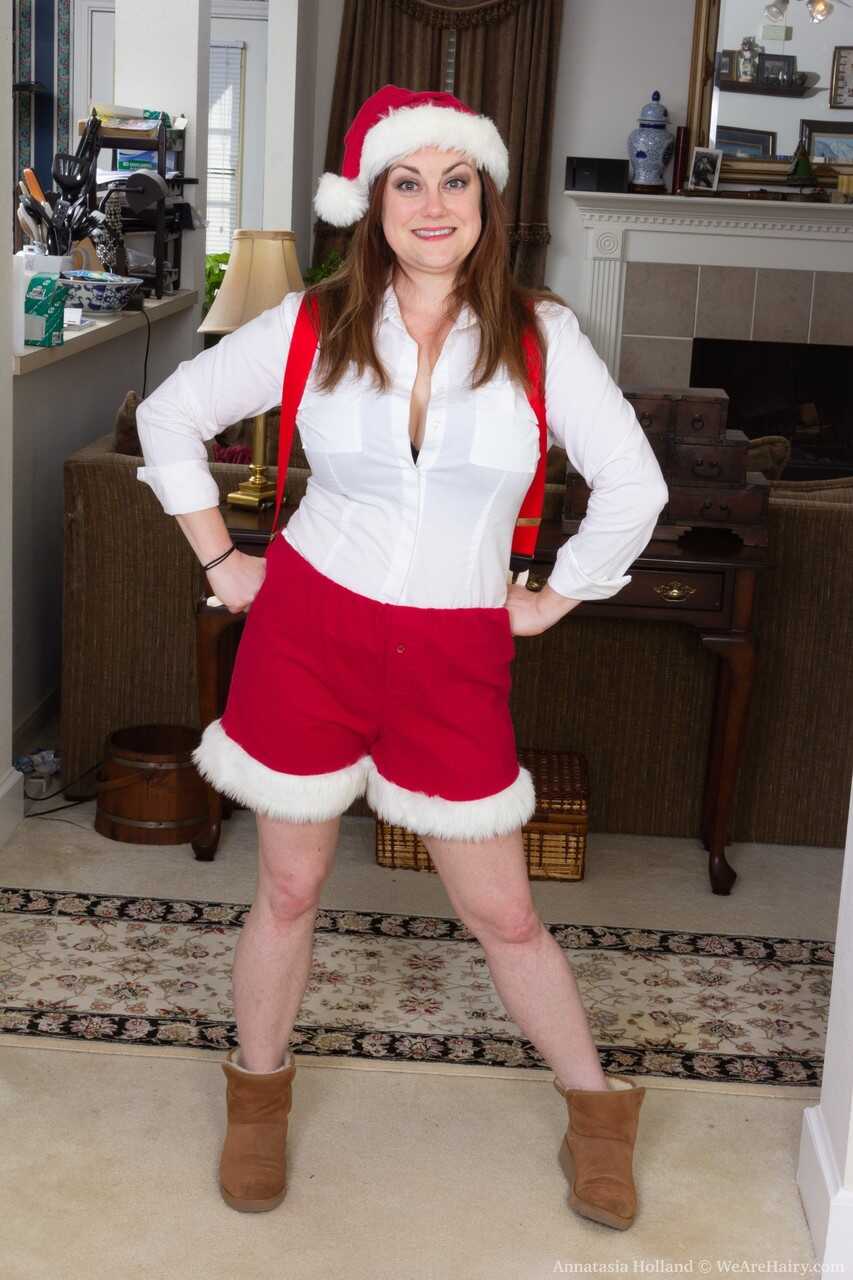 Santa's Naughty List: Annatasia Holland Strips off Her Xmas Outfit and Reveals her Giant Tits and Hairy Crotch! - Ann...