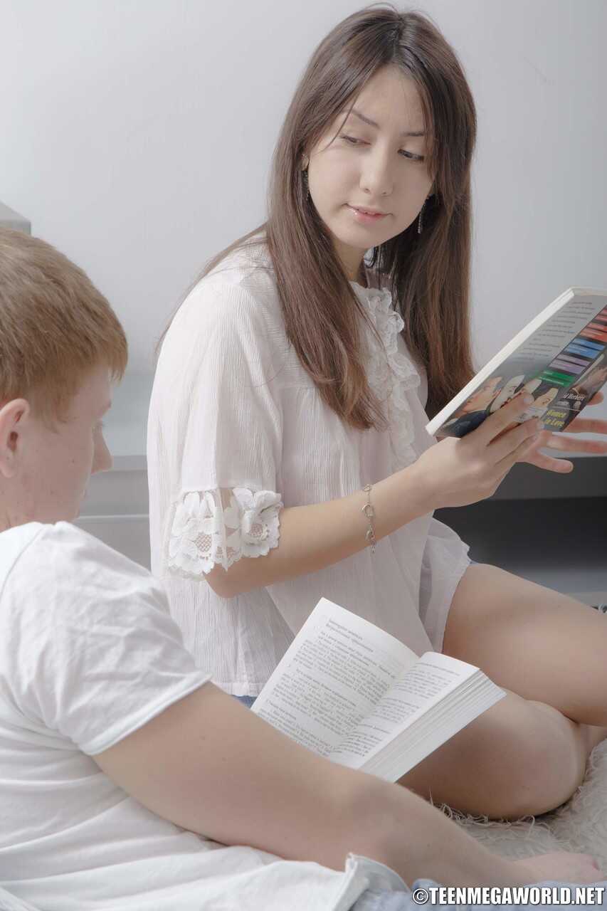 Innocent Asian teen Ada loses her tight pussy virginity with her blonde boyfriend's close-up fuck in college! - Ada