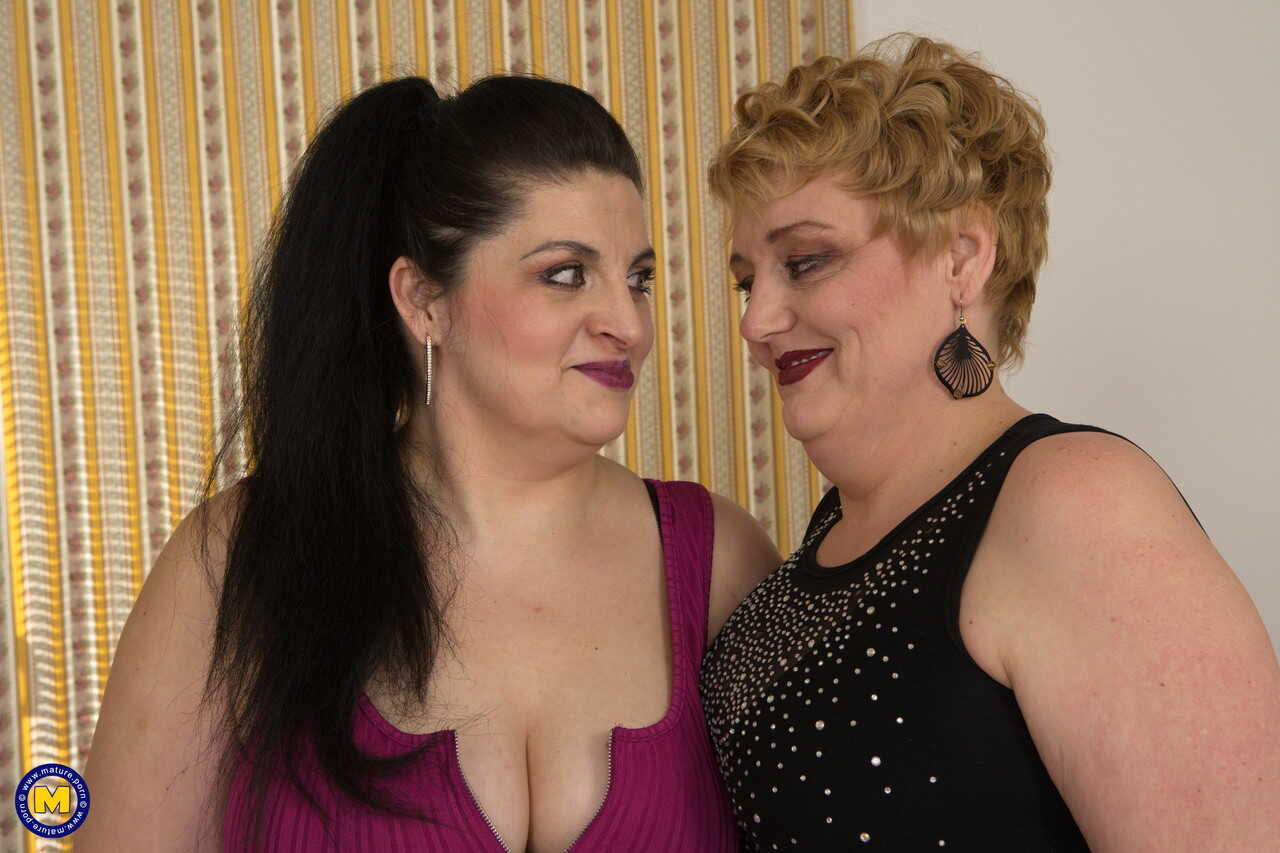 Lucille and Mily's Sensual Mature Dress-Up: A Seductive BBW Lesbian Affair