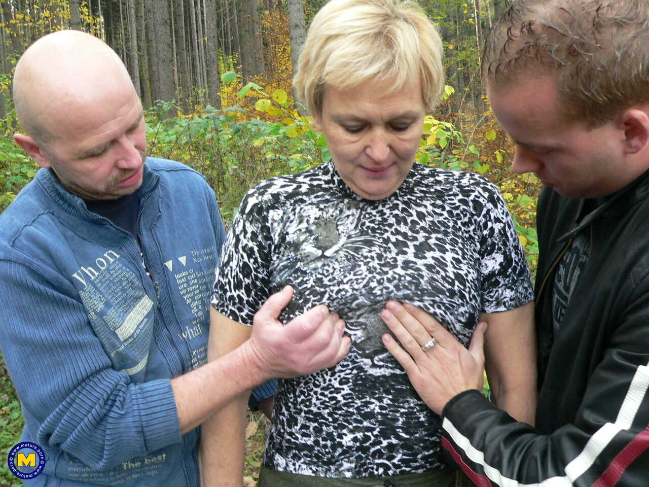 Nasty Sigrid's Woodland Facial The Mature Granny Slut Gets Double-Teamed by Two Horny Young Men! - Sigrid