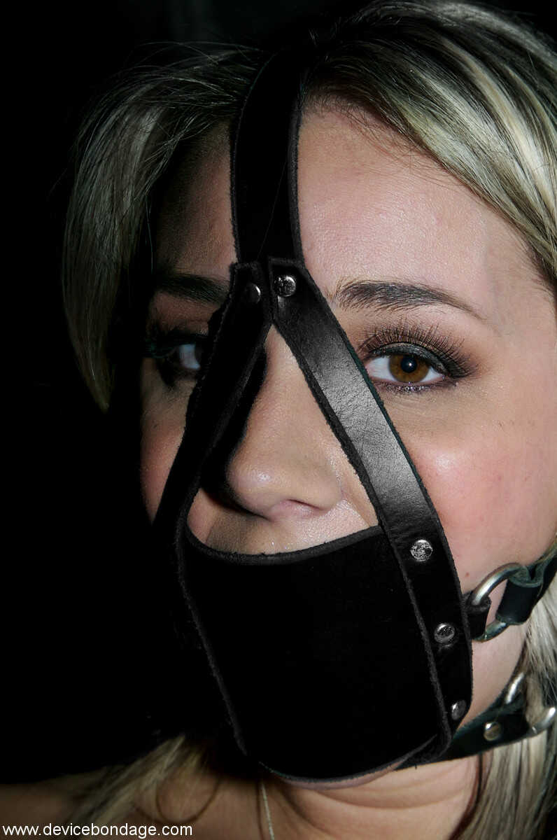 MILF Delilah Strong's Device Bondage Ride with a Huge Riding Dildo Ends in Humiliating Climax - Delilah Strong