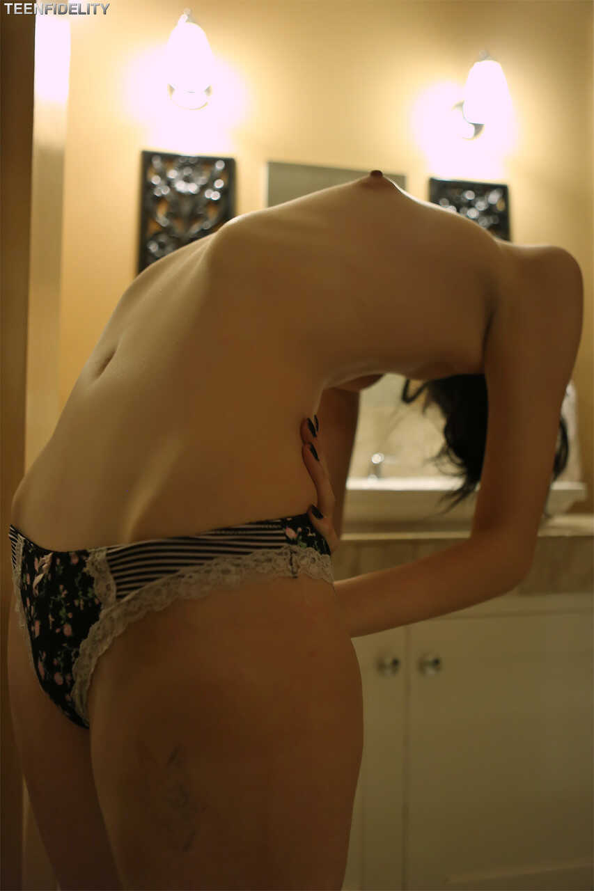 Night of the Living Deadgirl: Ivy Aura's Black Hairy Cumspiracy - Ivy Aura, Ryan Madison