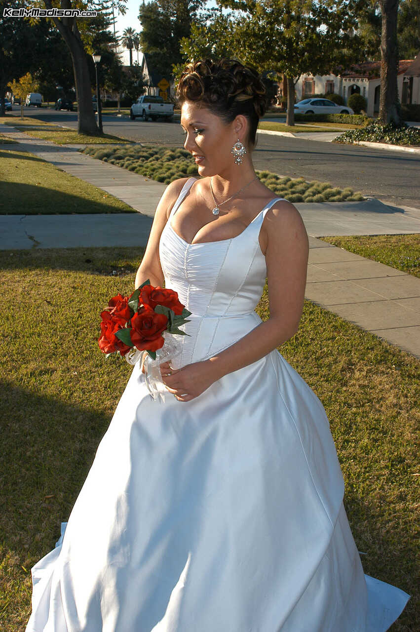 Curvy American Bride Claire Dames flashes her big tits on her wedding day with Ryan Madison - Claire Dames, Ryan Madison