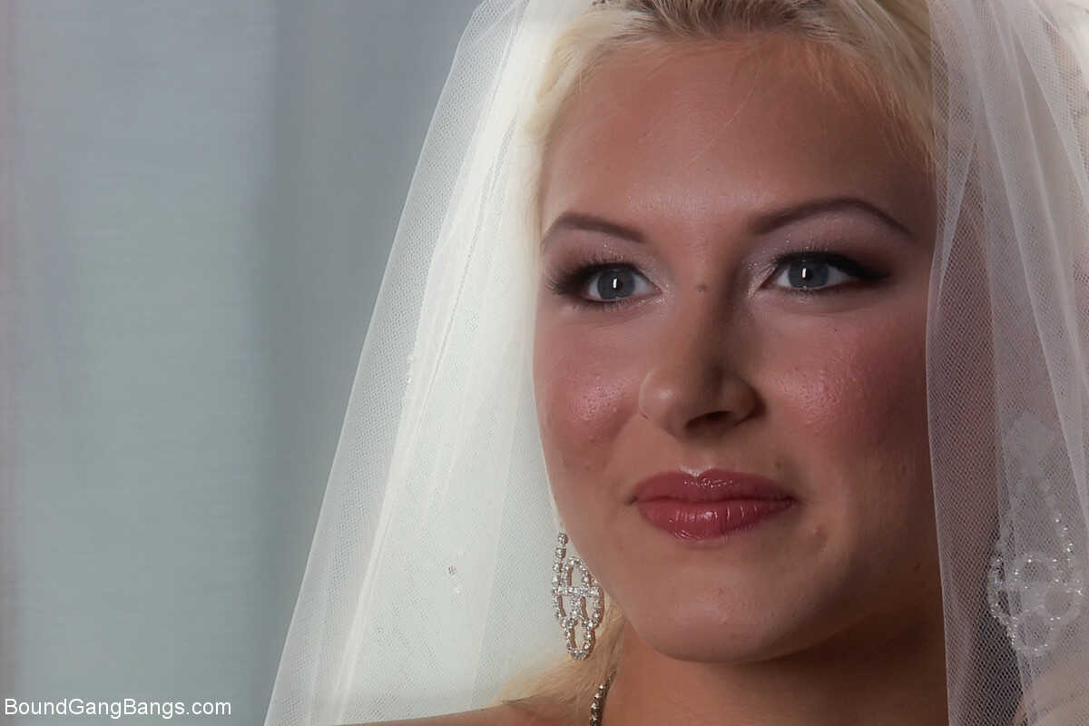 Blonde Knotty Bride: Tying up the Curly Cuckold Wife with Christian BDSM Cum! - Blake, Bobby Bends, Christian Wilde, James...