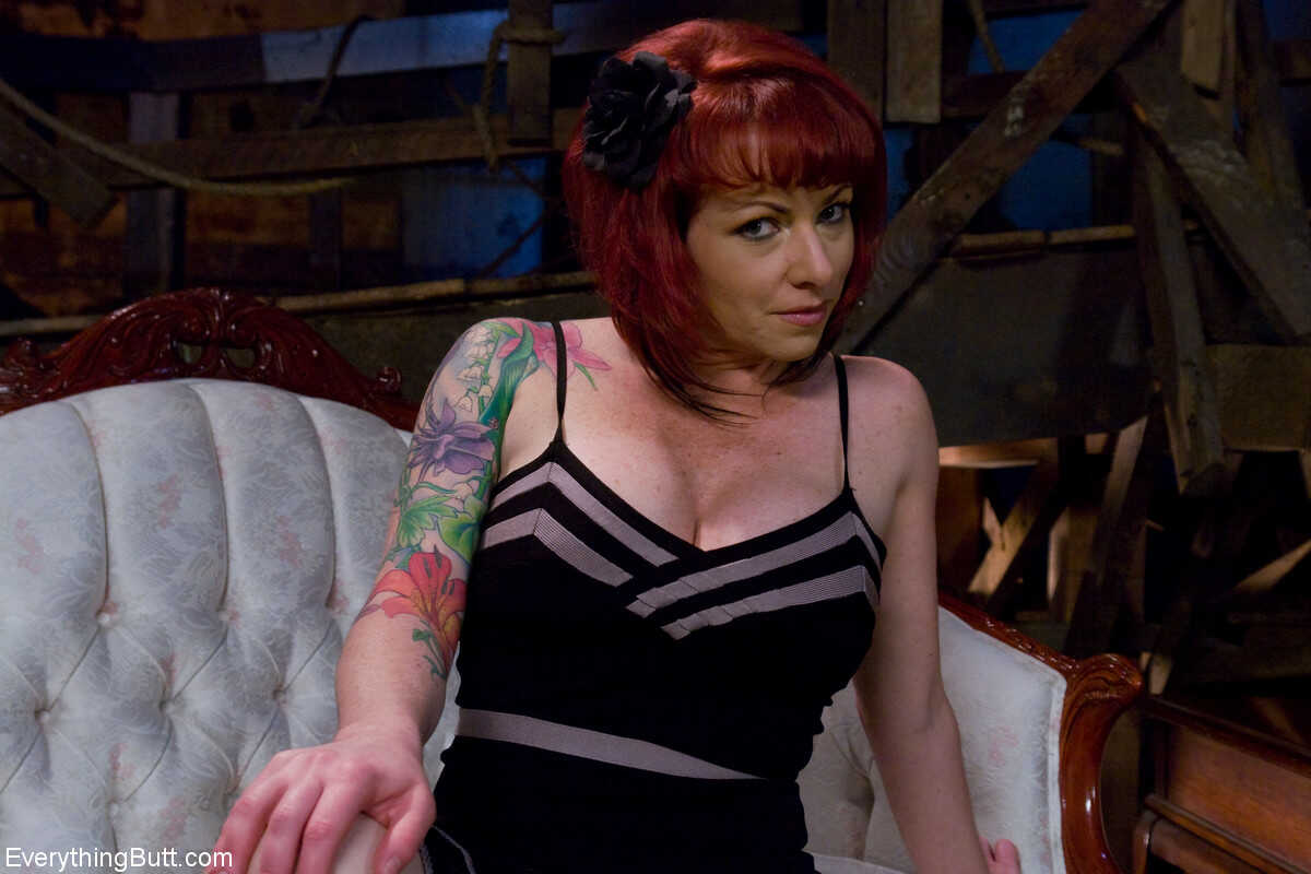 Mark's Red Queen: The Dominatrix with the Tattooed Assaults Your Senses - Kylie Ireland, Mark Davis