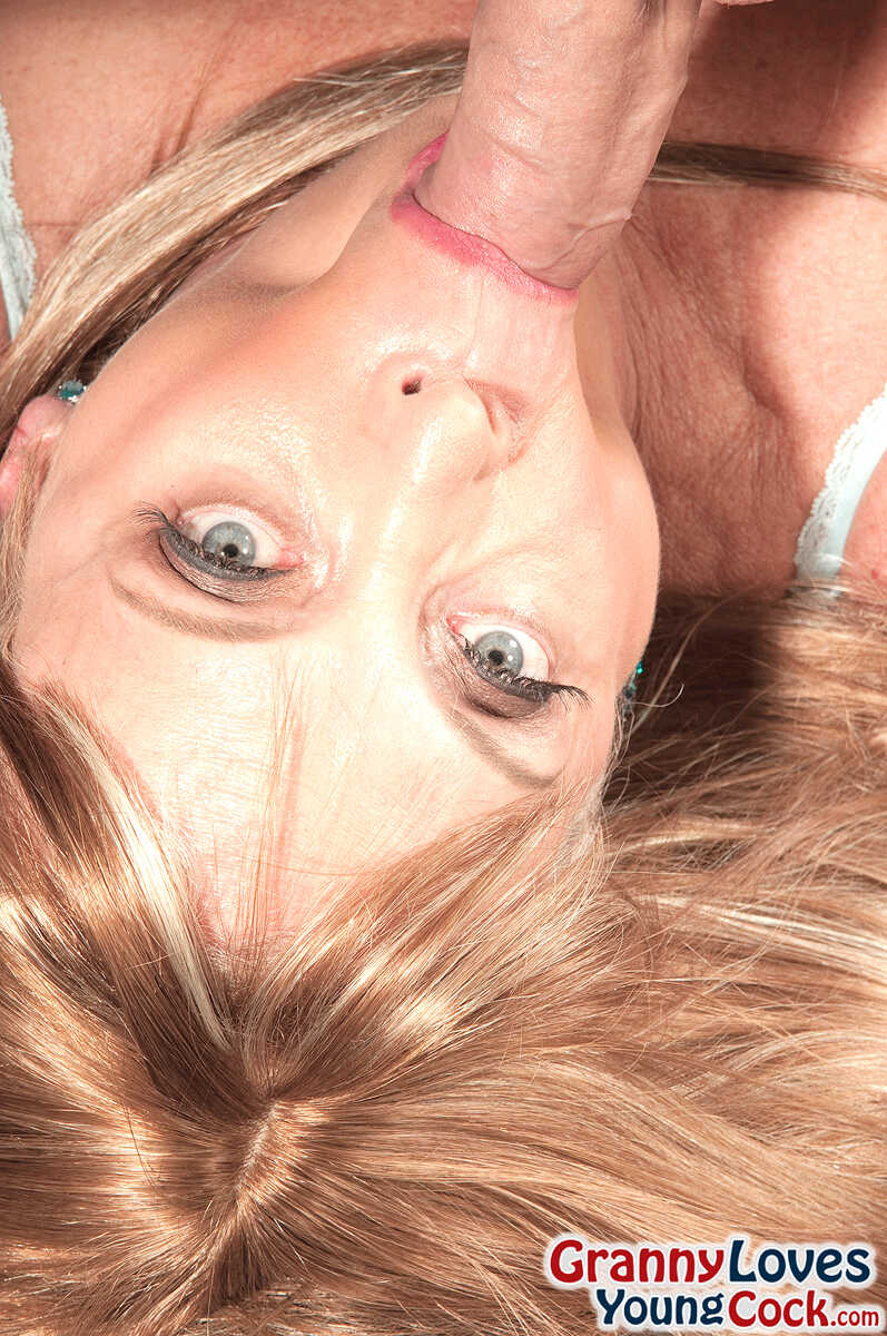 Sexy American granny Lexi McCain gets a facial after fucking younger guy and proves she's still got it at her age! - ...