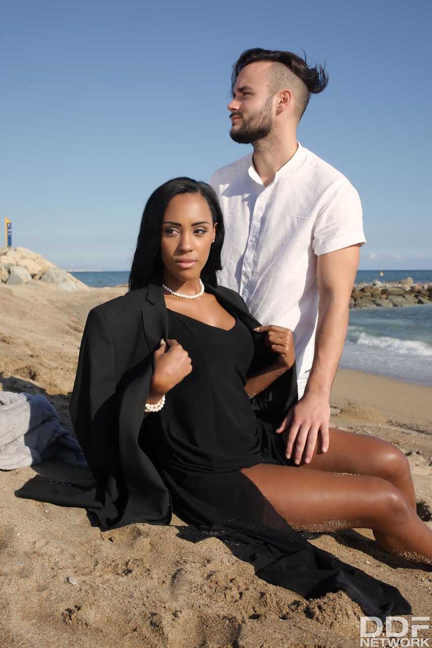 NoeMilk's Latina Teen Blowjob on the Beach: Ebony Slut Takes Hung White Lover's Cock - Noemilk