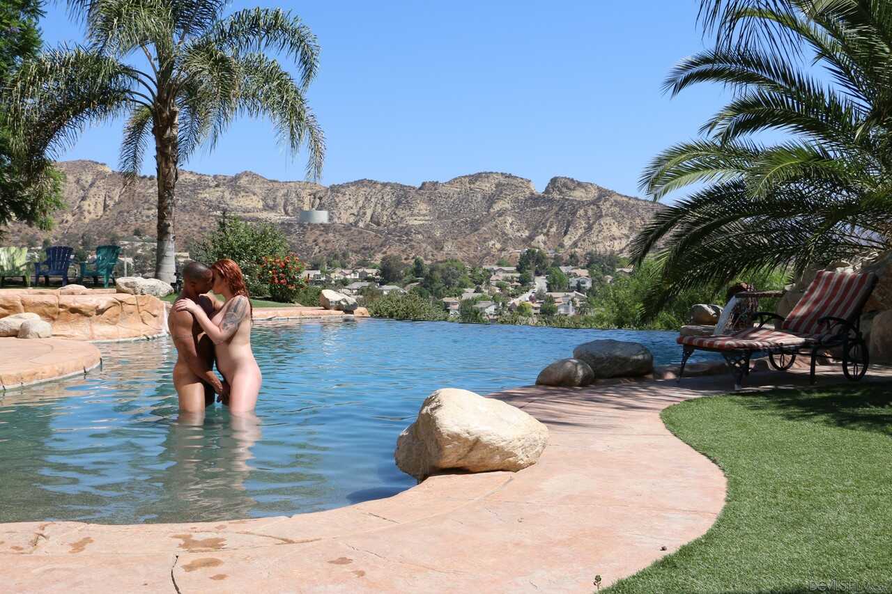 Tatted T-Girl Aspen Brooks Gets Assfucked by a Str8 Dude - Aspen Brooks, Robert Axel