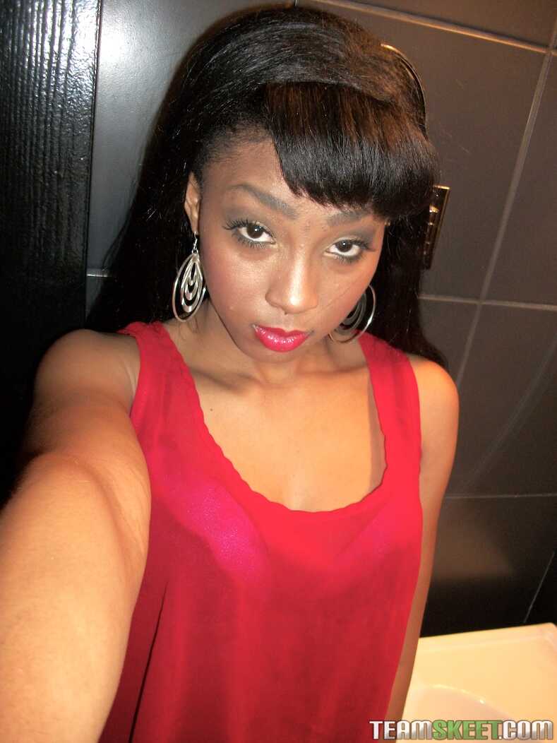 Mimi West's Meat Slab: A Taste of Afro-American Hottie Ass - Eric, Mimi West