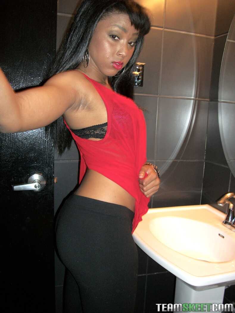 Mimi West's Meat Slab: A Taste of Afro-American Hottie Ass - Eric, Mimi West