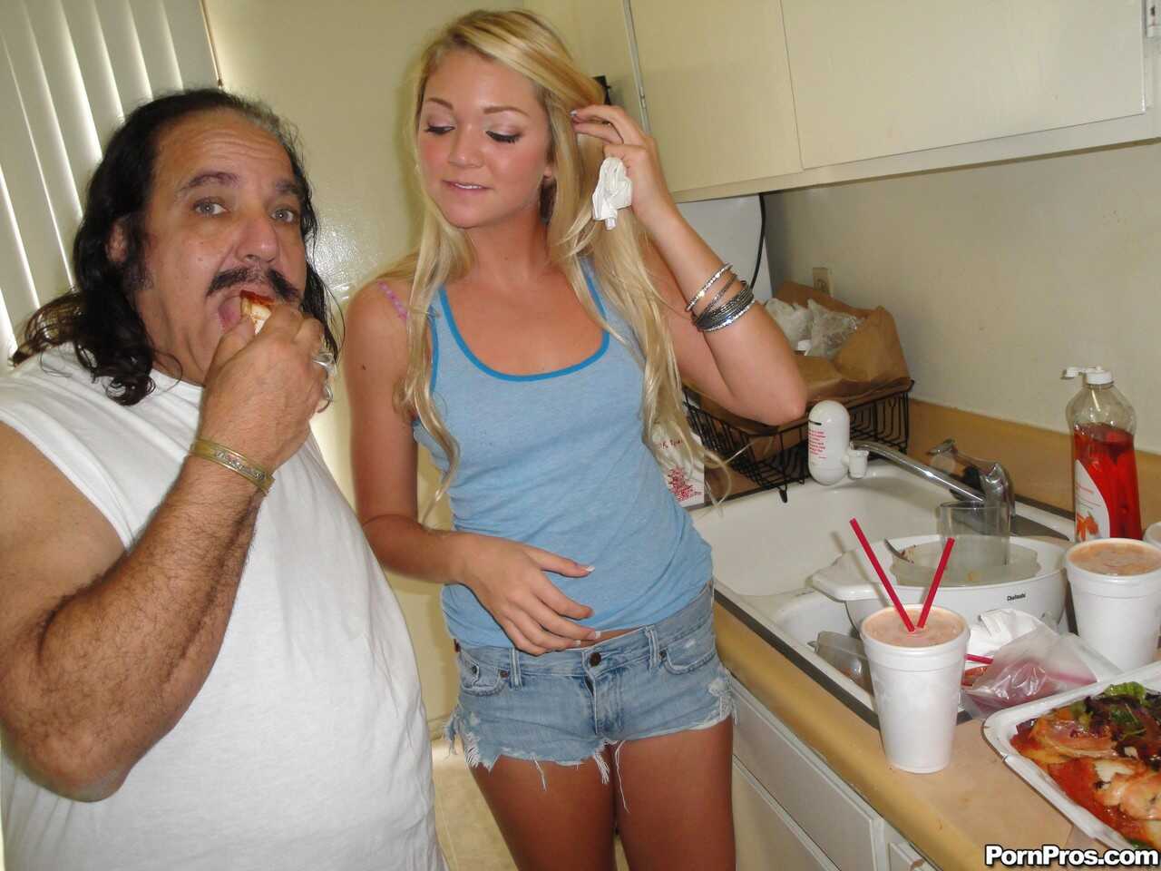 Granpa's Bait: Young Blonde Jessie Andrews Swallows and Rides Ron Jeremy's Cock Until He Cums in Her Throat - Je...