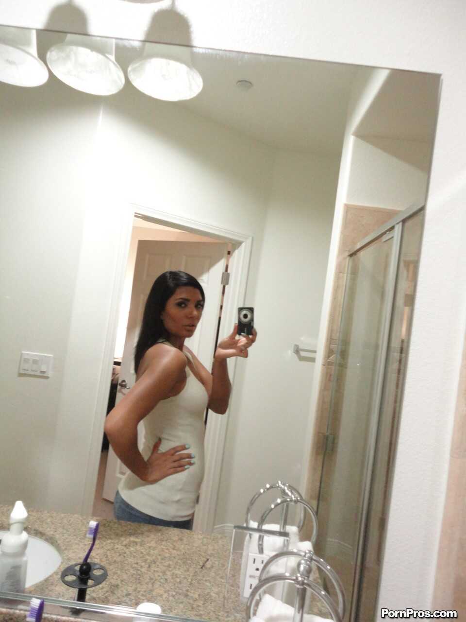 Shazia Sahari's Mirror Selfie Showcase: Brunette Arab MILF - Shazia Sahari