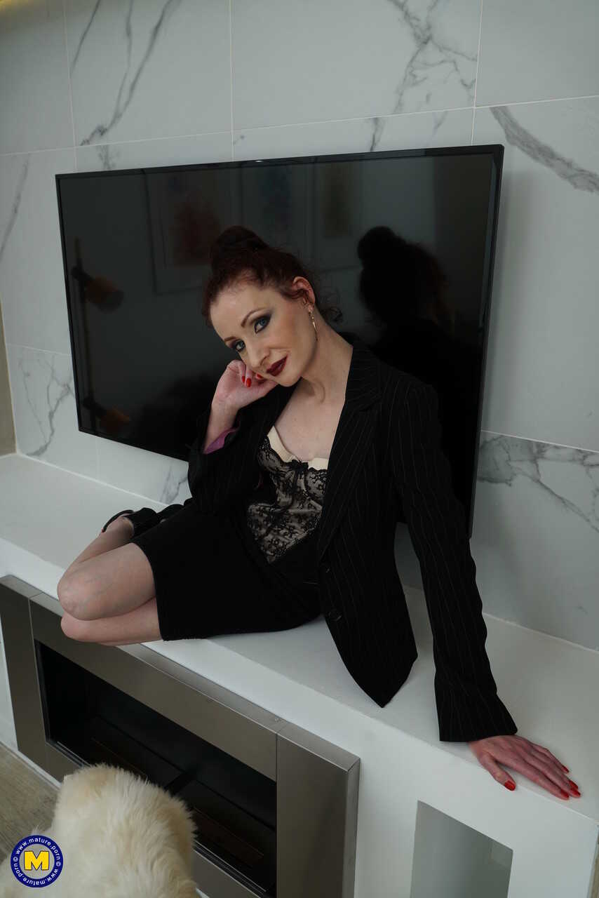Redhead Rob's Naughty Seduction with Scarlet: A British Housewife Gets Filled Deeply - Rob, Scarlet