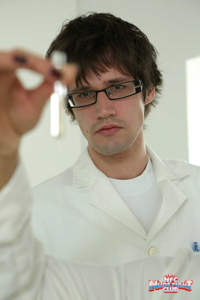 Lab Coats, Bodysuits, and High Heels Nikky Thorne and Tiffany Doll's Wild Science Experiments - Nikky Thorne, Tiffany...