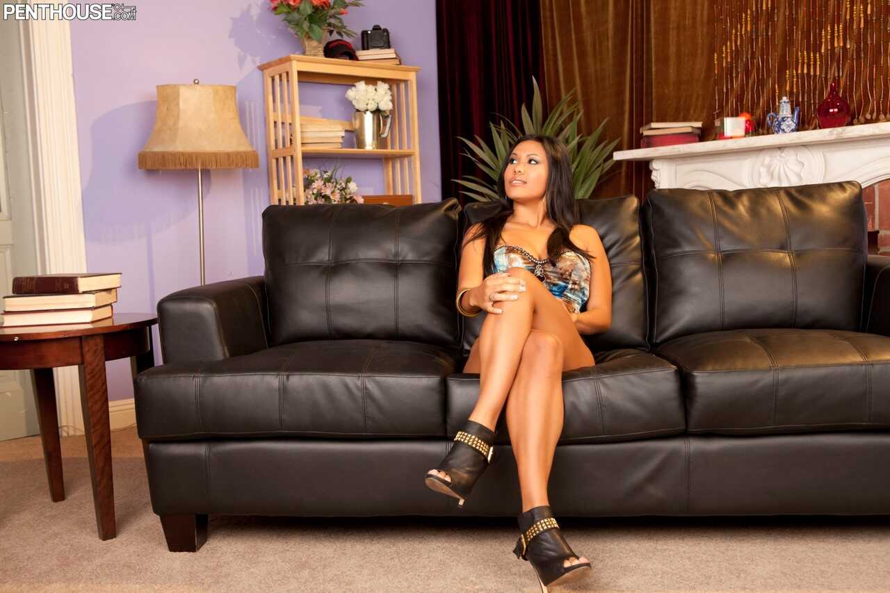 Asian Beauty Allanah Li Gets Banged by White Stallion Johnny Castle in 'Big Tits and Big Dick' Porn Scene - Alla...
