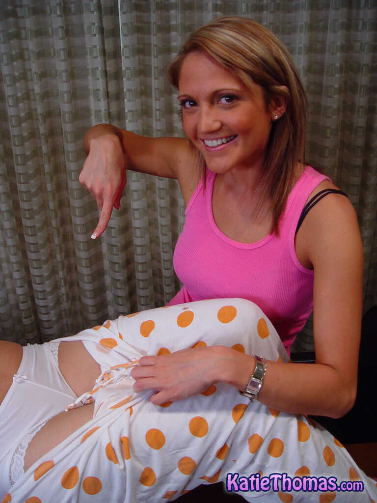Spring Thomas's Hot Tonguing Tutorial for her 18 Year Old Sis Katie Thomas on their First Interracial Group Sex Romp ...
