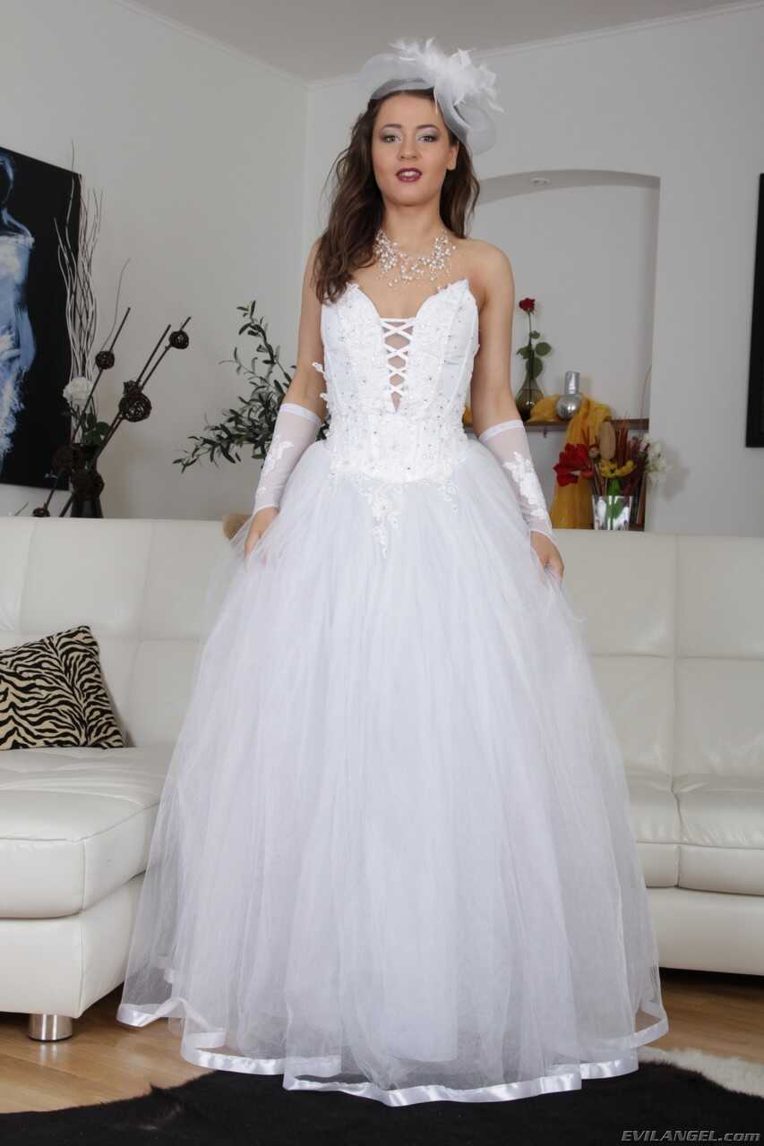 Savannah's Secret Hairy Twat Revealed: A Brunette Bride's Naughty Wedding Day Surprise - Kendra Star, Omar Galan...