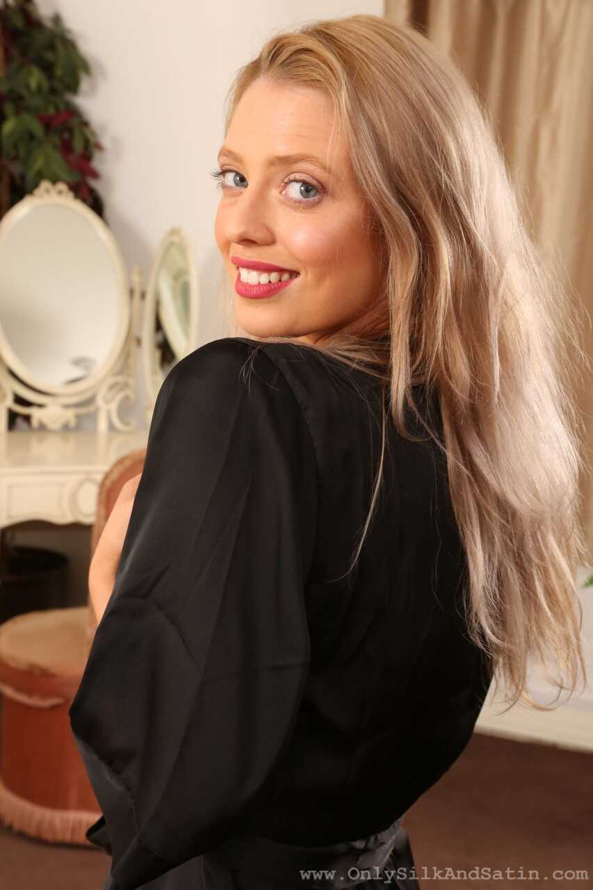 Layla G's Red Hot Striptease: Big Eyed Babe Shows Off Adorable Tiny Tits in Lingerie - Layla G