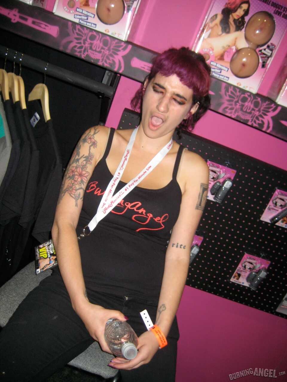 Muslim Fetish Sluts of Dana Dearmond, Draven Star and Joanna Angel Gather at Kinky Sex Convention for Wicked Fun - Dana De...
