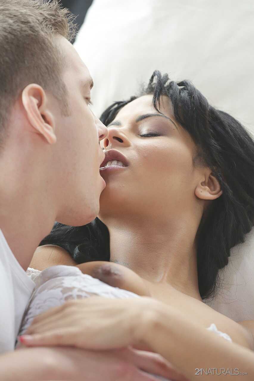 Gorgeous Czech Isabella Chrystin Masturbates and Gets Her Pussy Pounded Hardcore by Markus Dupree - Isabella Chrystin, Mar...