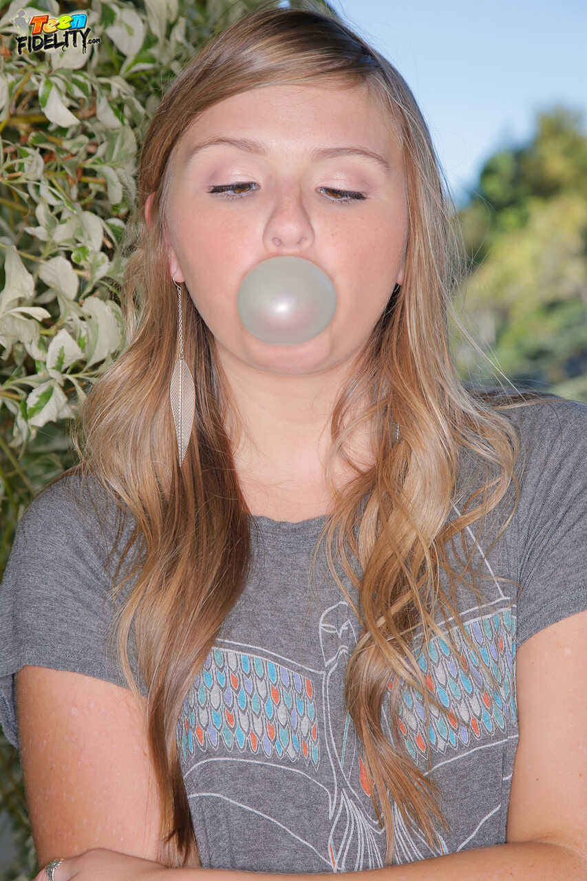 Bubble blowing teen Melissa May trades chewing gum with big cock in POV BJ - Melissa May, Ryan Madison