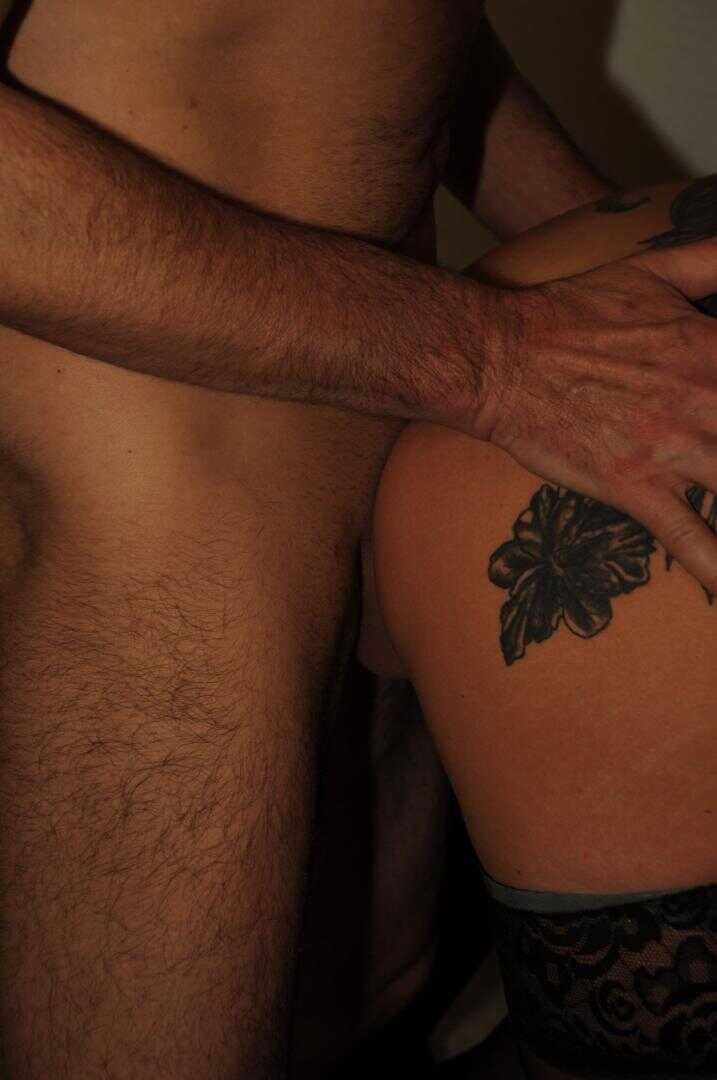 Mature German amateurs with natural big tits enjoy kitchen FFM threesome. - Angelika J, Dieter Von Stein, Katarzyna S