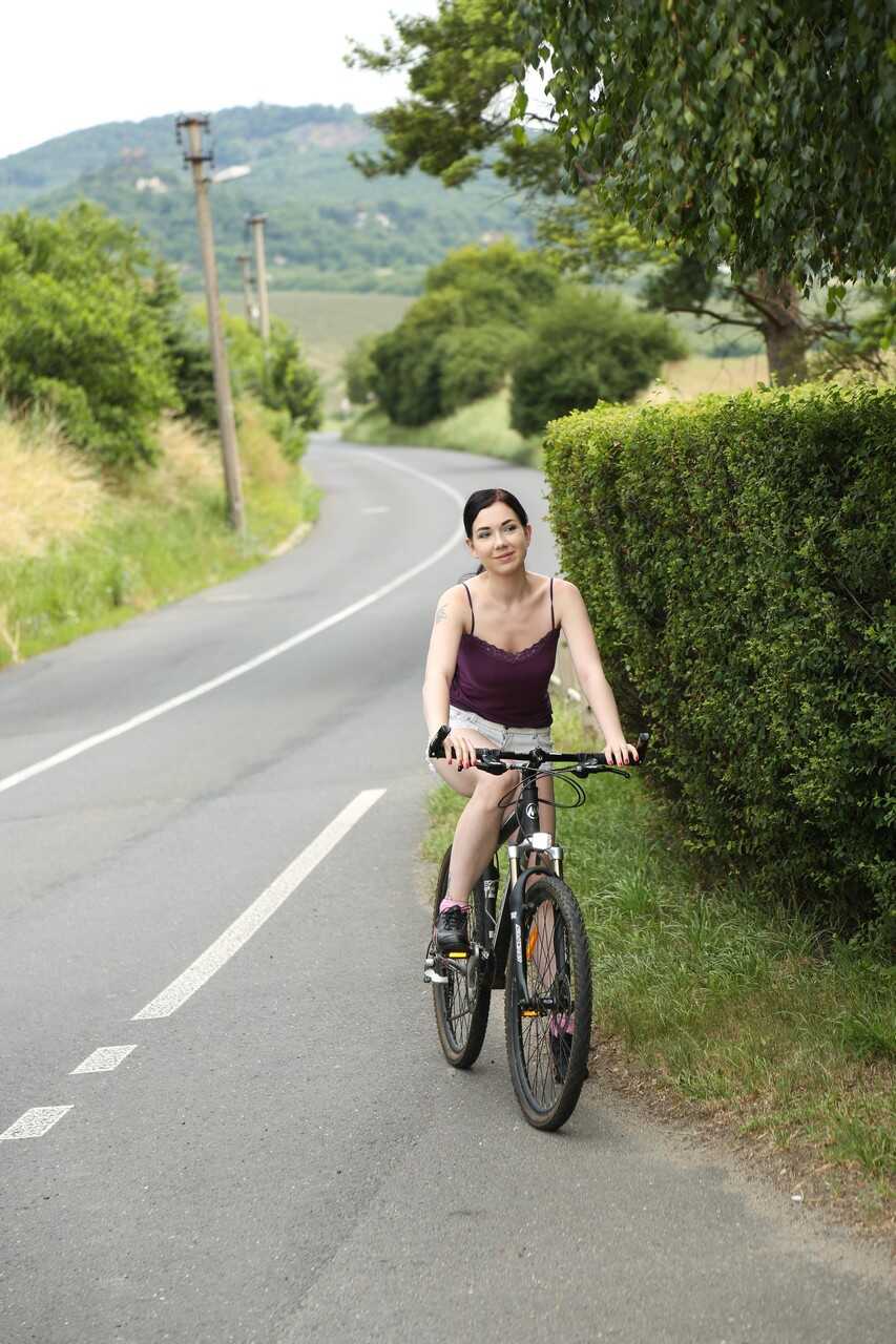 Chubby Asian Bike Ride: Daphne J and Lexi Rain Explore the Country for Lesbian Fun - Daphne J, Lexi Rain