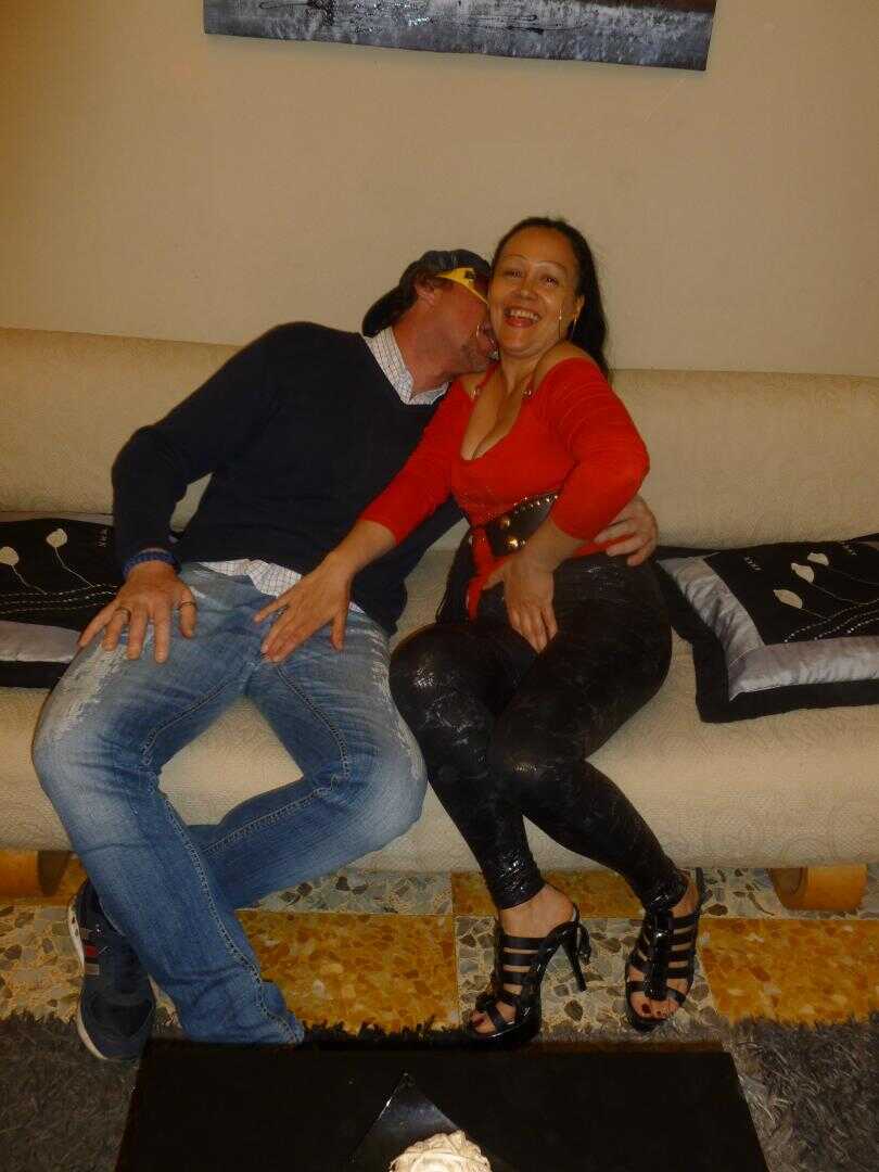 Passionate Italian MILF gets her ass stretched by a pair of rough studs in the most intense double penetration - Andrea B,...