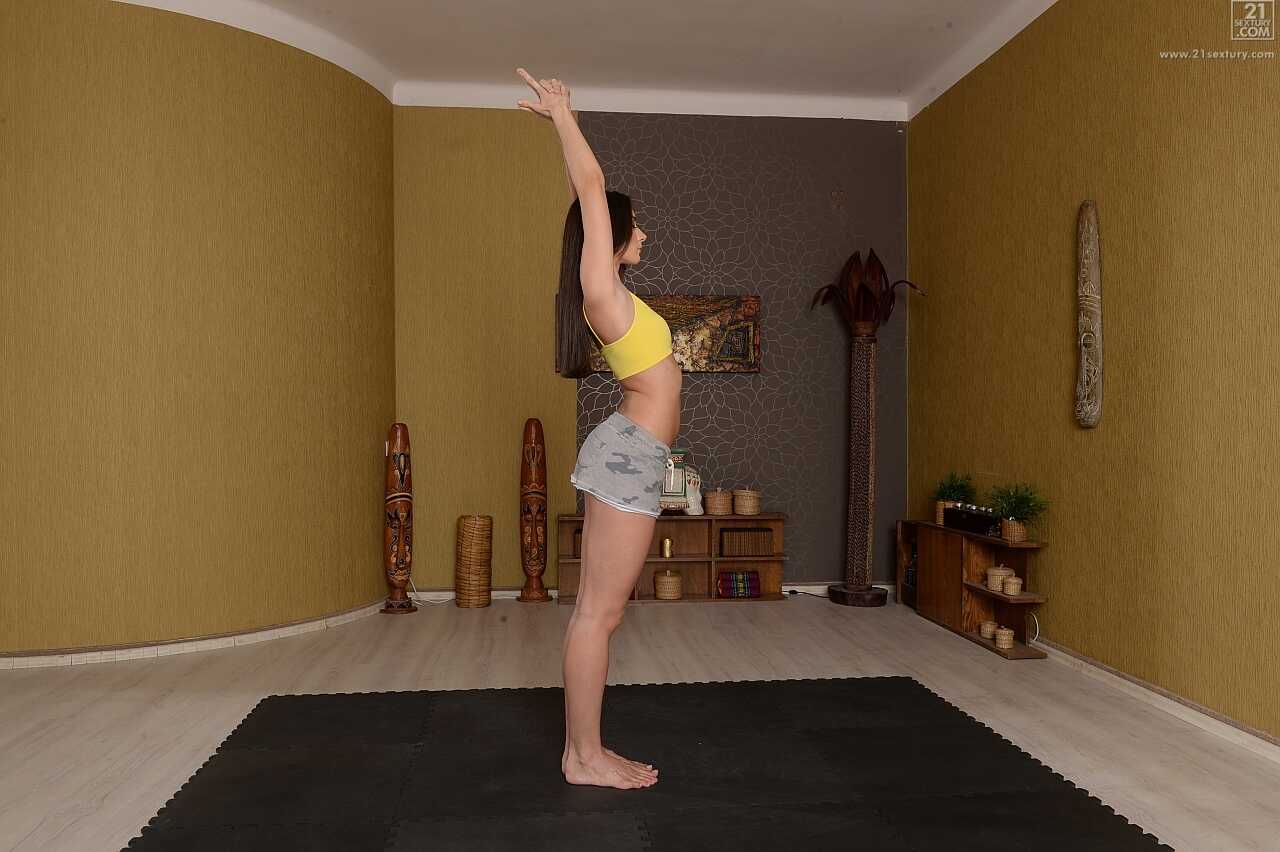 Teen Yoga Stripper Aruna Aghora's Tiny Tits