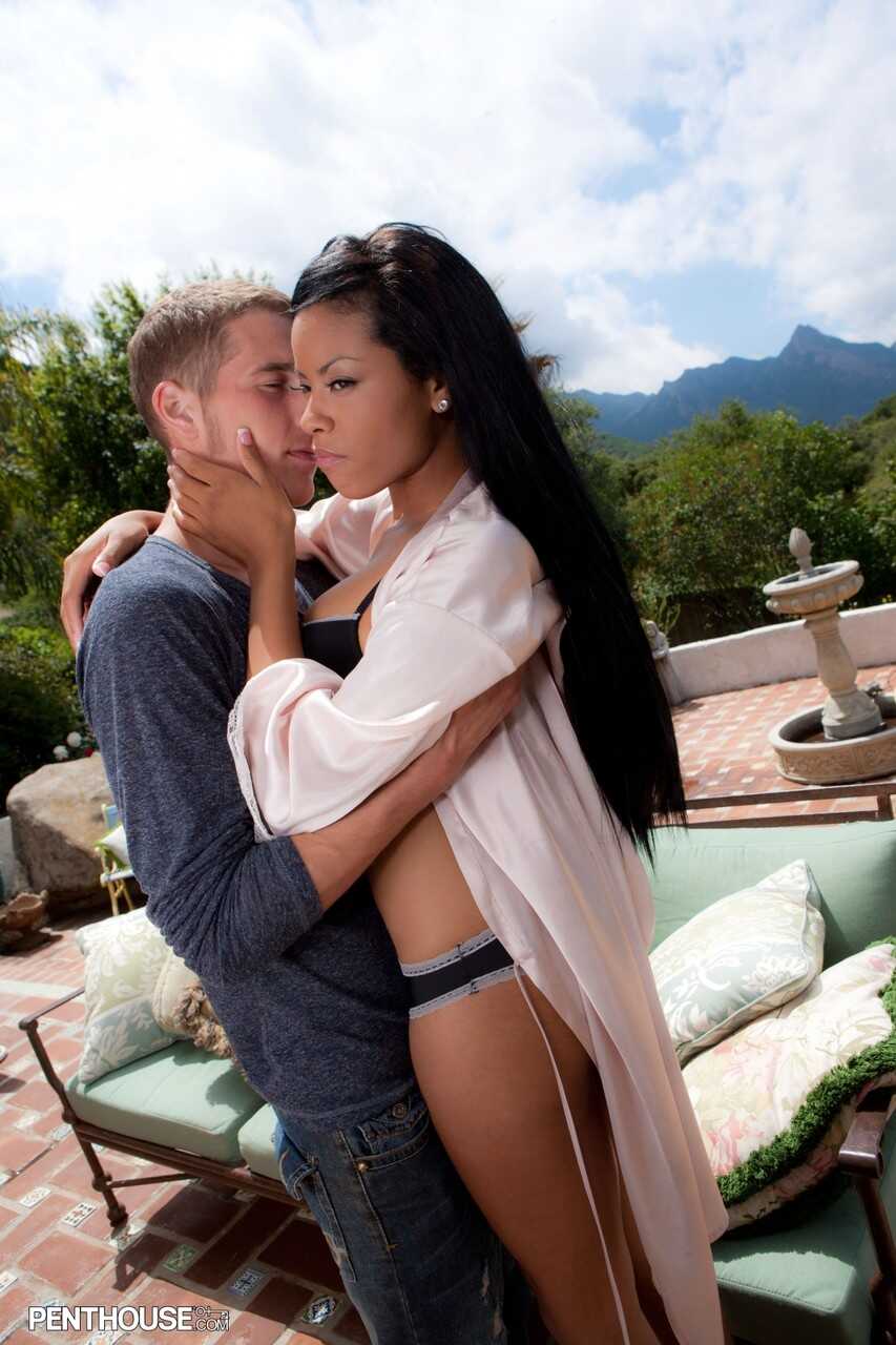 Busty ebony diva Rihanna Rimes deepthroats and rides Chris Johnson's big dick by the poolside - Chris Johnson, Rihann...
